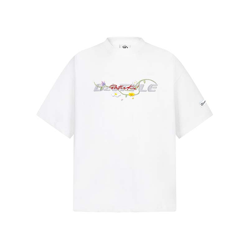 Floral Machine Embroidery Design Short-sleeved T-shirt