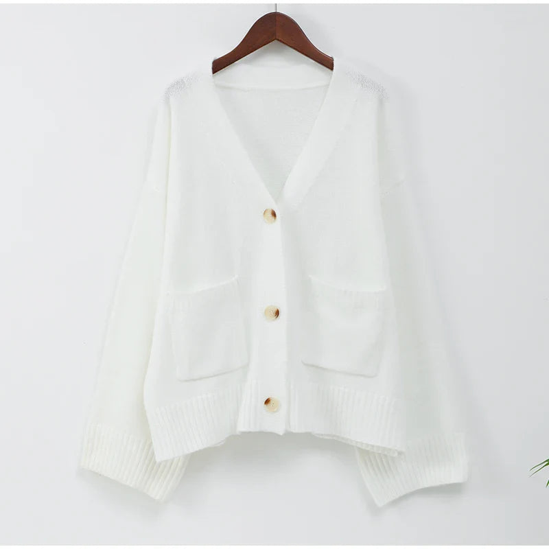 Fashion Single Breasted Buckle Cashmere Cardigan Women Casual V Neck Button Knitted Sweater New Autumn Female Commuter Knitwear