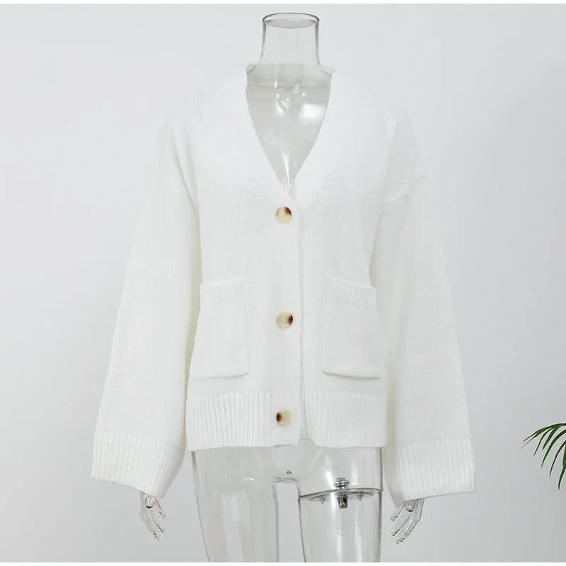 Fashion Single Breasted Buckle Cashmere Cardigan Women Casual V Neck Button Knitted Sweater New Autumn Female Commuter Knitwear