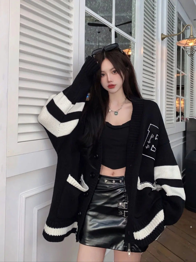 Autumn And Winter Wind Sweet Letter Embroidery V-neck Cardigan Sweater Female Students Korean Version Of Loose Sweater Coat Tide