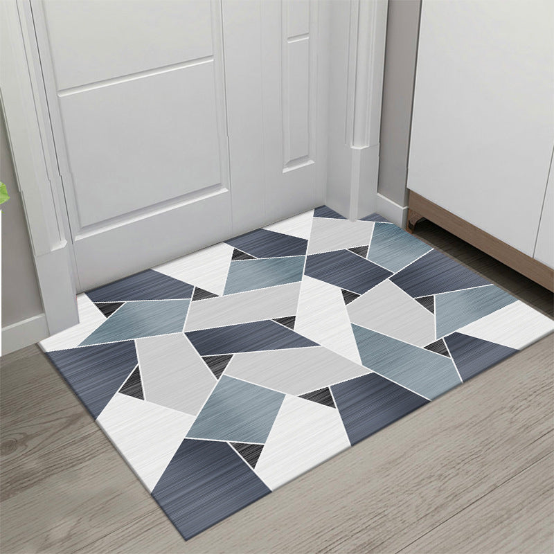 Simple Floor Mats At The Entrance  Tailorable Carpet