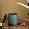 Separation Of Filtered Tea Water To Make Tea Cups