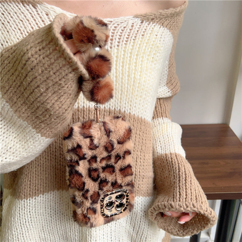 Personalized Leopard Print Autumn And Winter Plush Phone Case