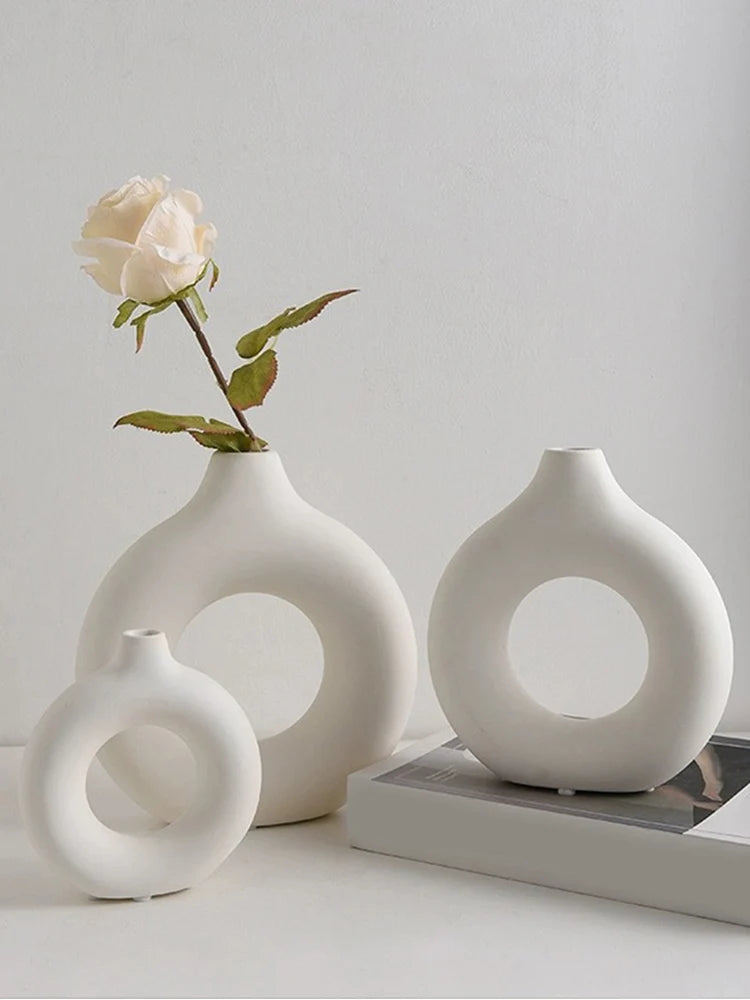 Plastic Circle Vase Donut Shape Living Room Decoration Dry Flower Vase Nordic Style Home Decor Furnishings Vase Room Decor