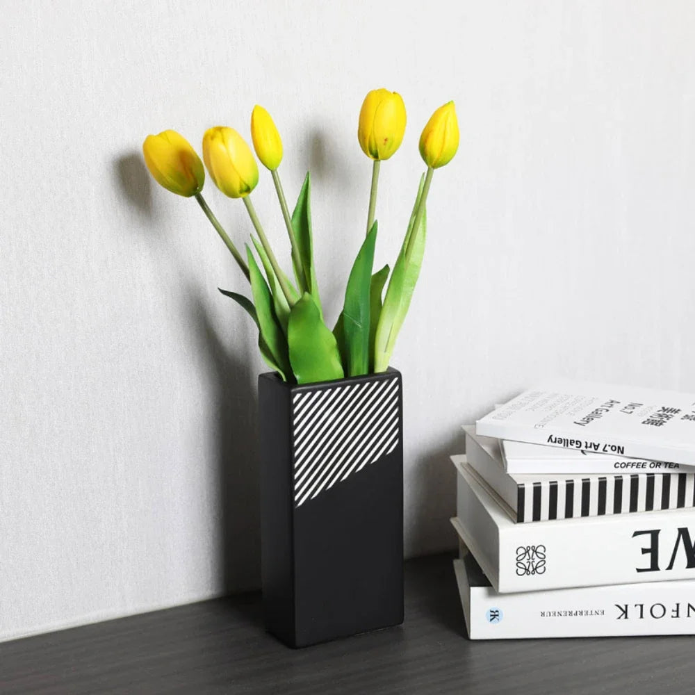 Simple Vase Black and White Stripes Ceramic Flower Vase Creative Home Decoration Living Room Flower Vase Home Furnishings