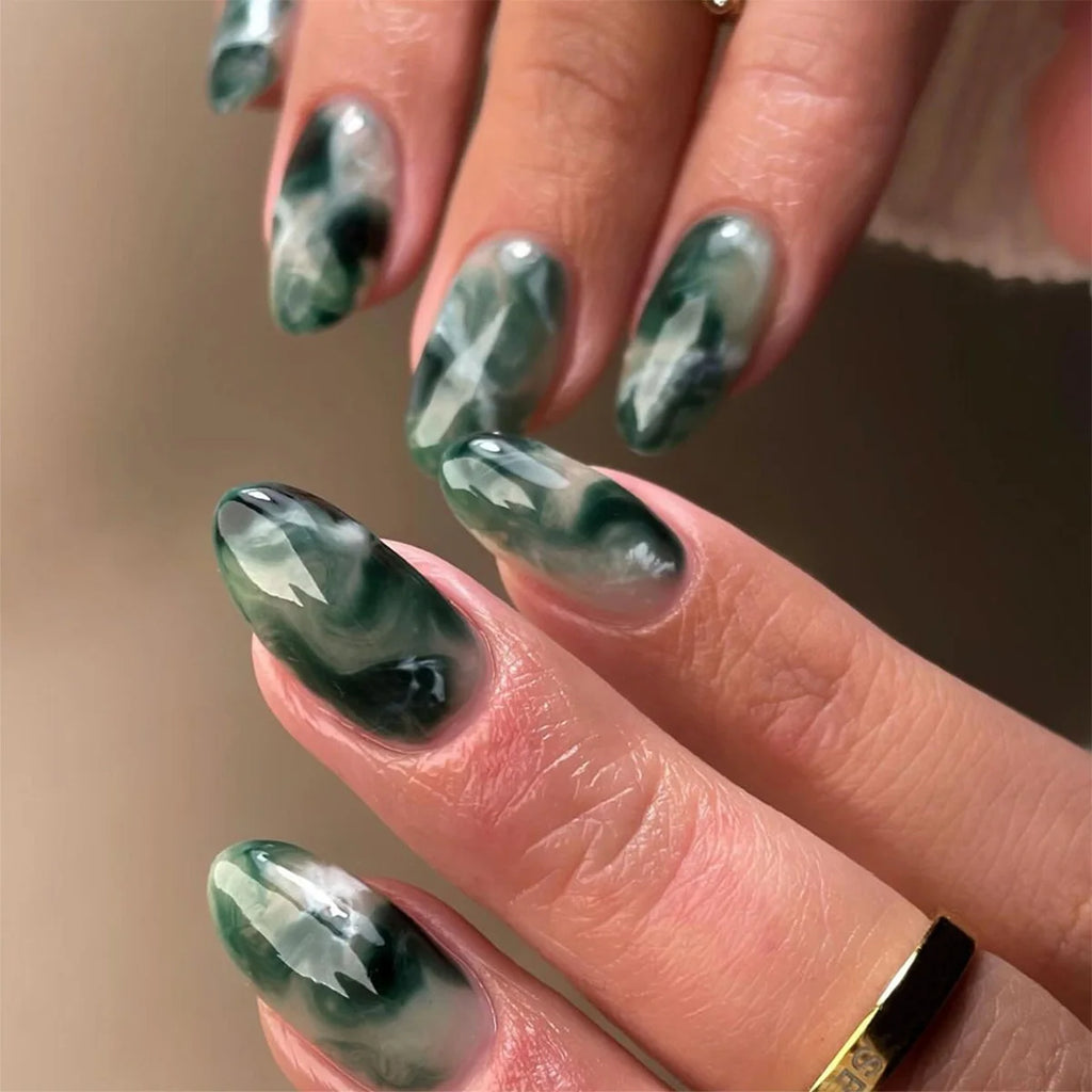 Dark Green Halo Dyeing Almond Nail Art Chinese Style False Nails Fashion Detachable Finished Fake Nails Press on Nails with Glue