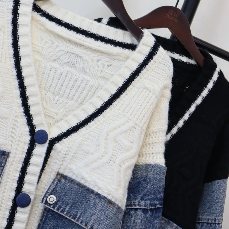 [EWQ] Big Size Fashion Style V-neck Denim Spliced Knitted Sweater Cardigan Loose Women’s Clothing Winter 2024 Autumn New 16O1104