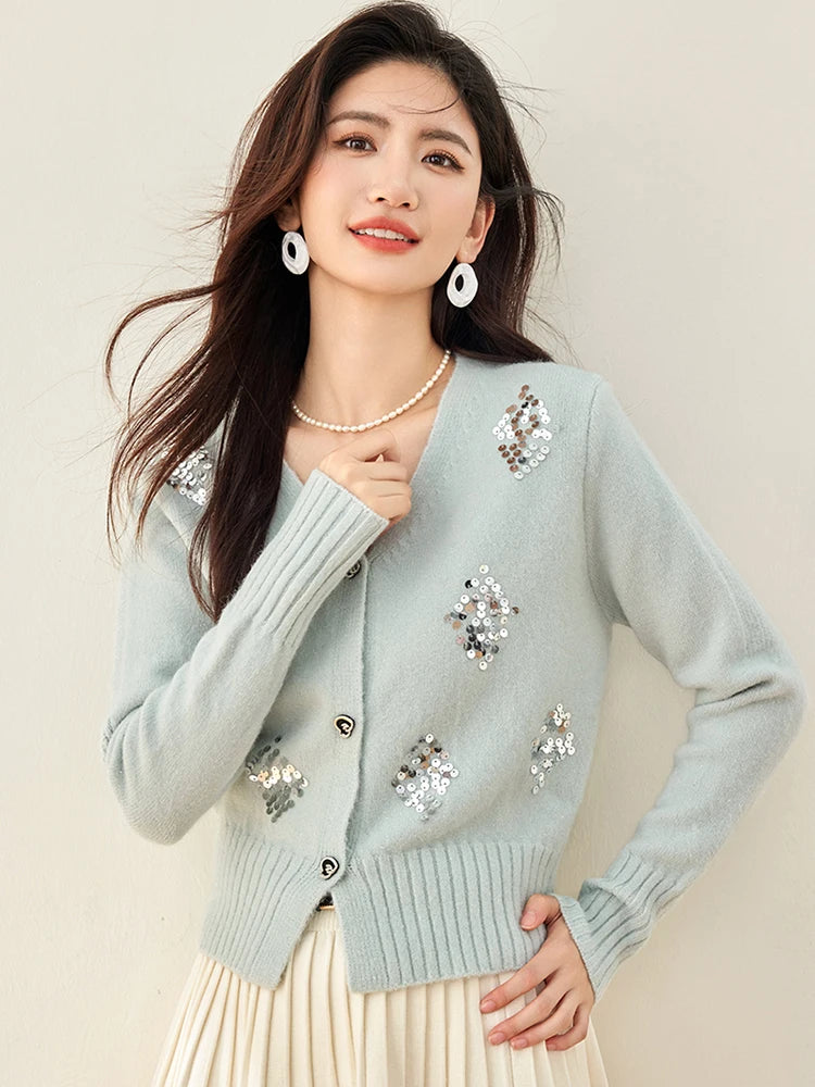 Autumn New V-neck Knitted Cardigan Women's Chic Design Loose Single Breasted Sweater Coat Temperament Long Sleeve Top