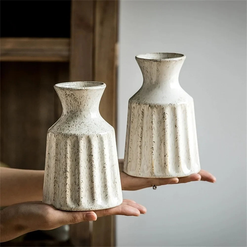 European Vintage Small Ceramic Vase, White Desk Decorative Flower Vase, Creative Flower Print Space Artwork, Home Decoration