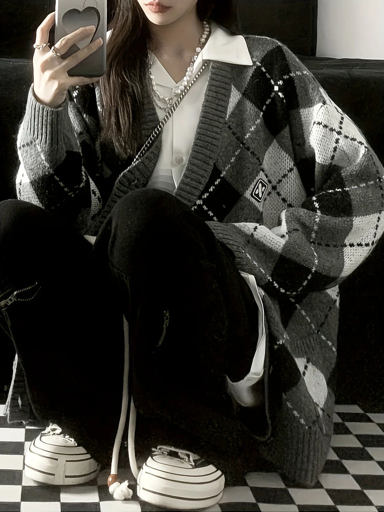 Checkered button knit cardigan, Preppy long sleeved loose sweater with pockets, women's autumn and winter clothing