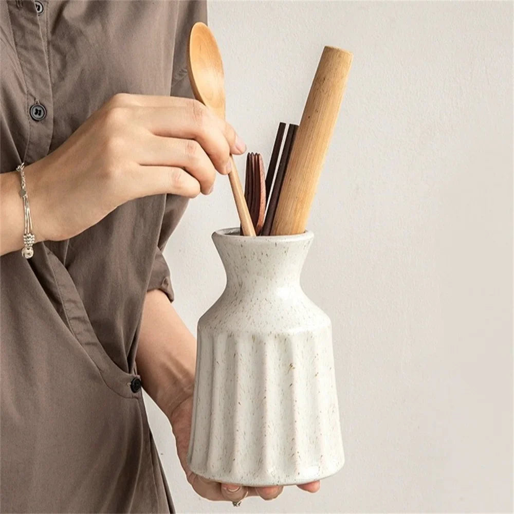 European Vintage Small Ceramic Vase, White Desk Decorative Flower Vase, Creative Flower Print Space Artwork, Home Decoration