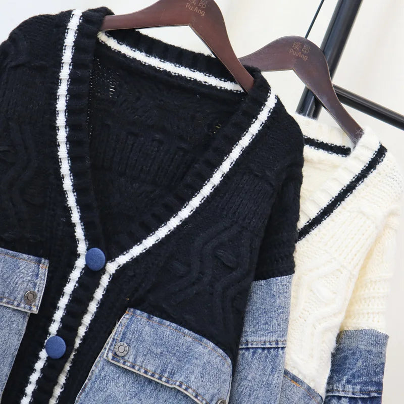 [EWQ] Big Size Fashion Style V-neck Denim Spliced Knitted Sweater Cardigan Loose Women’s Clothing Winter 2024 Autumn New 16O1104