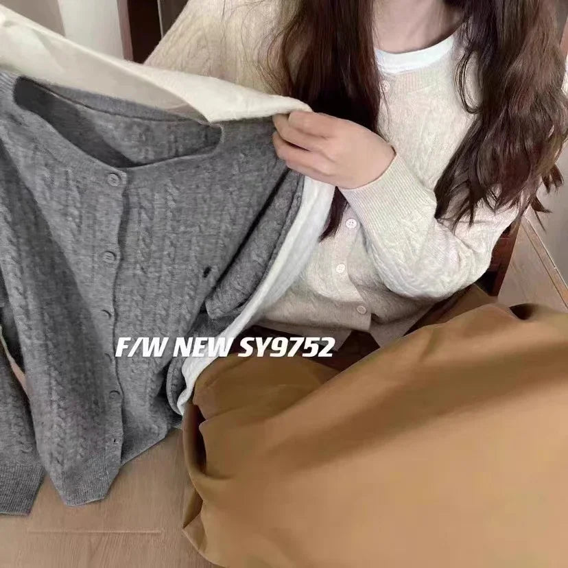 2024 New Cashmere Cardigans Sweater Women O-neck Autumn Winter Cashmere Cardigans Solid Single Breasted Women Cardigans Sweaters