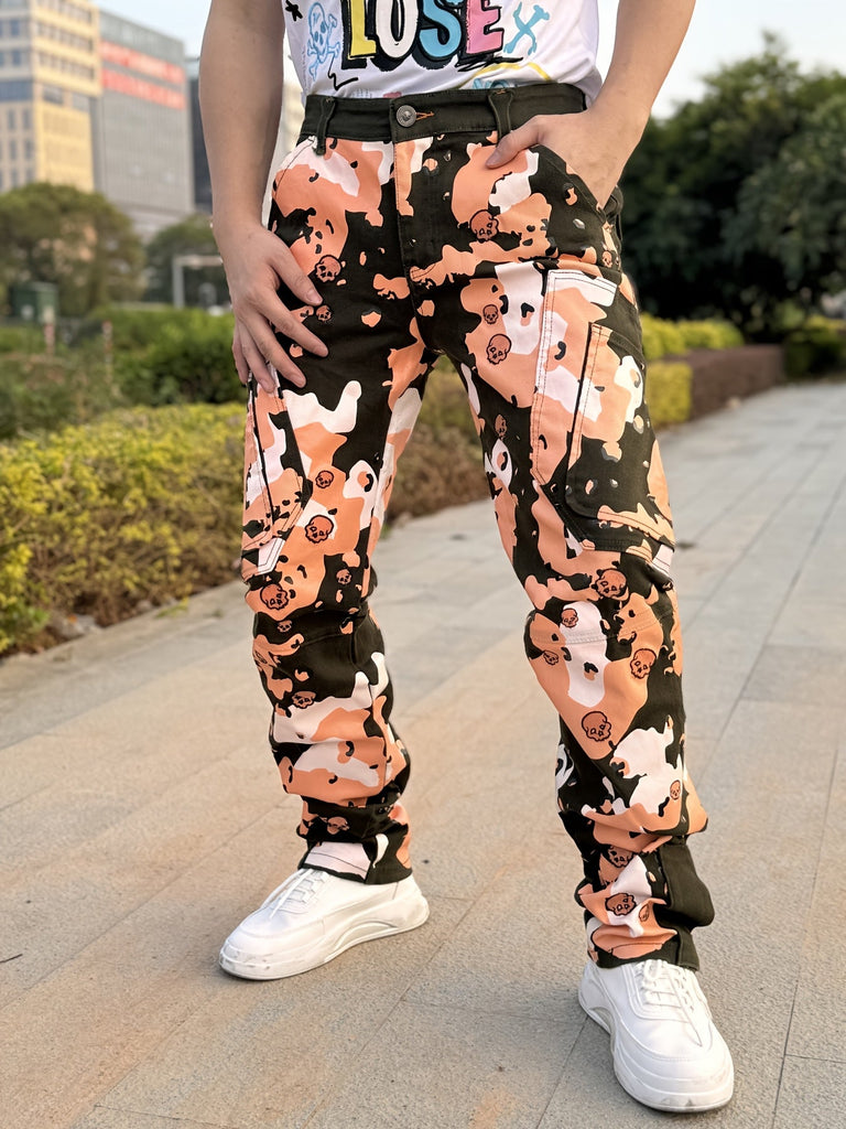 Men'S Fashion Camo Print Jeans, Cotton Blend, Medium Stretch Skinny Fit, with Embroidered Detail, Zipper Fly, Front Pockets, Back Pockets with Chain Hem, for All-Season Woven Trousers